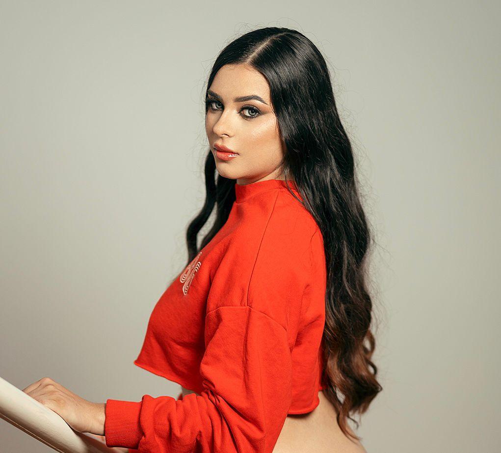 Chica busca chico en Granada: 