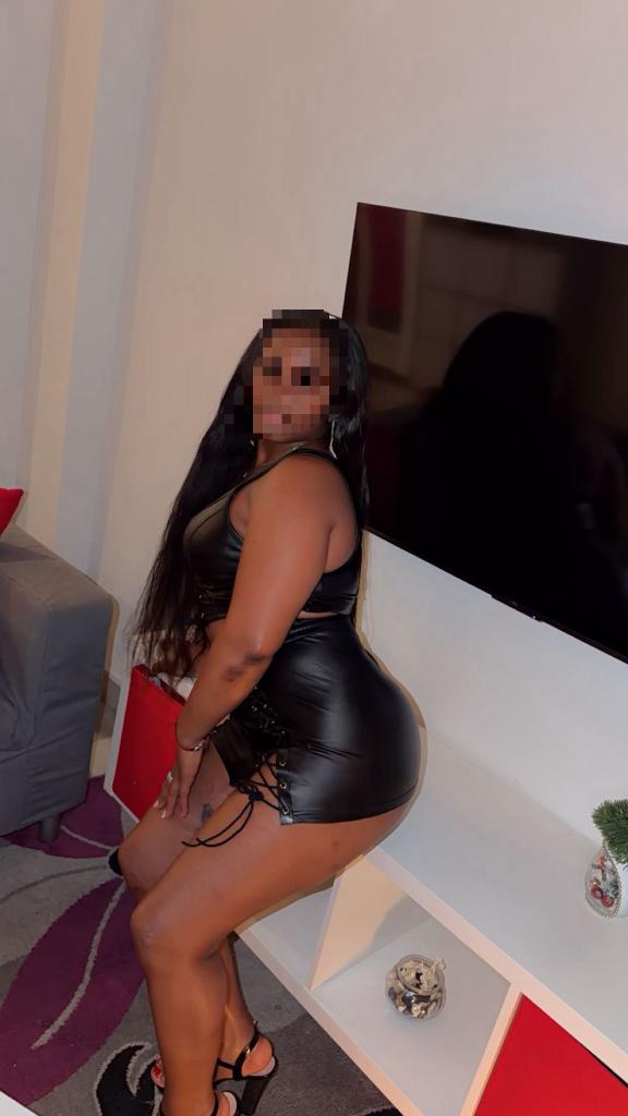 Chica busca chico en Sevilla: 