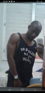 Chico busca chica en Alicante: 