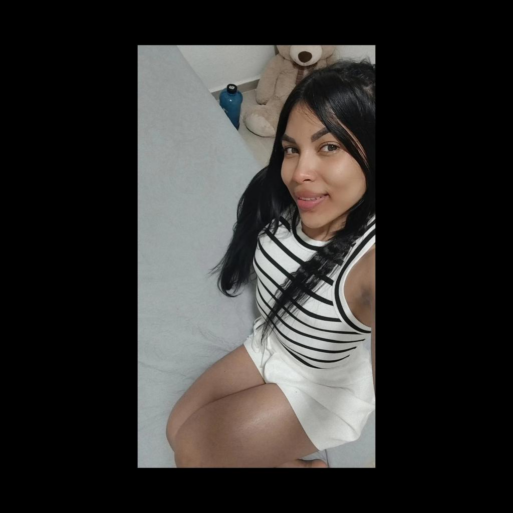 677771181: Chica busca chico en Granada