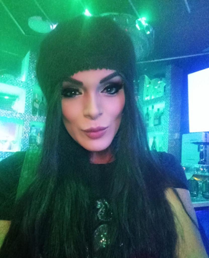 604369761: Travesti en Madrid