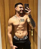 612561084: Chico busca chica en Madrid