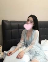 673549142: Chica busca chico en Barcelona