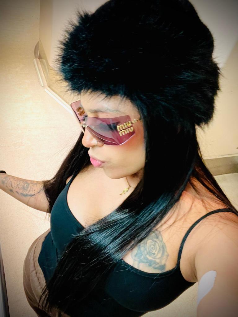 614795946: Travesti en Zaragoza