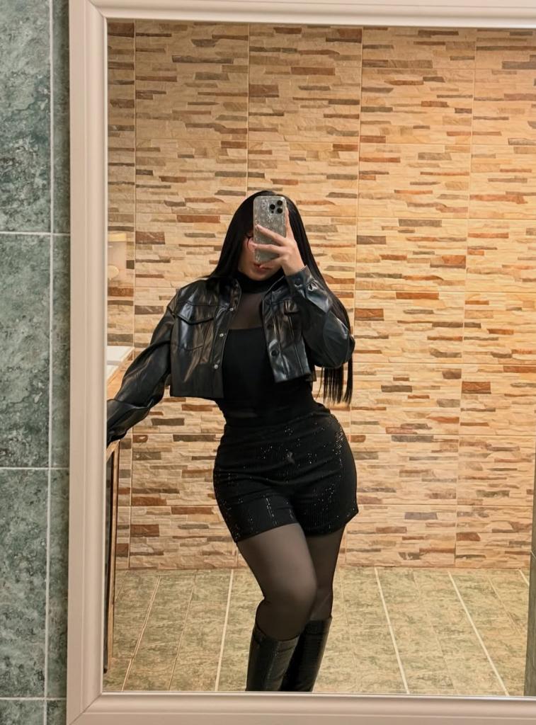 613945970: Chica busca chico en Jaén