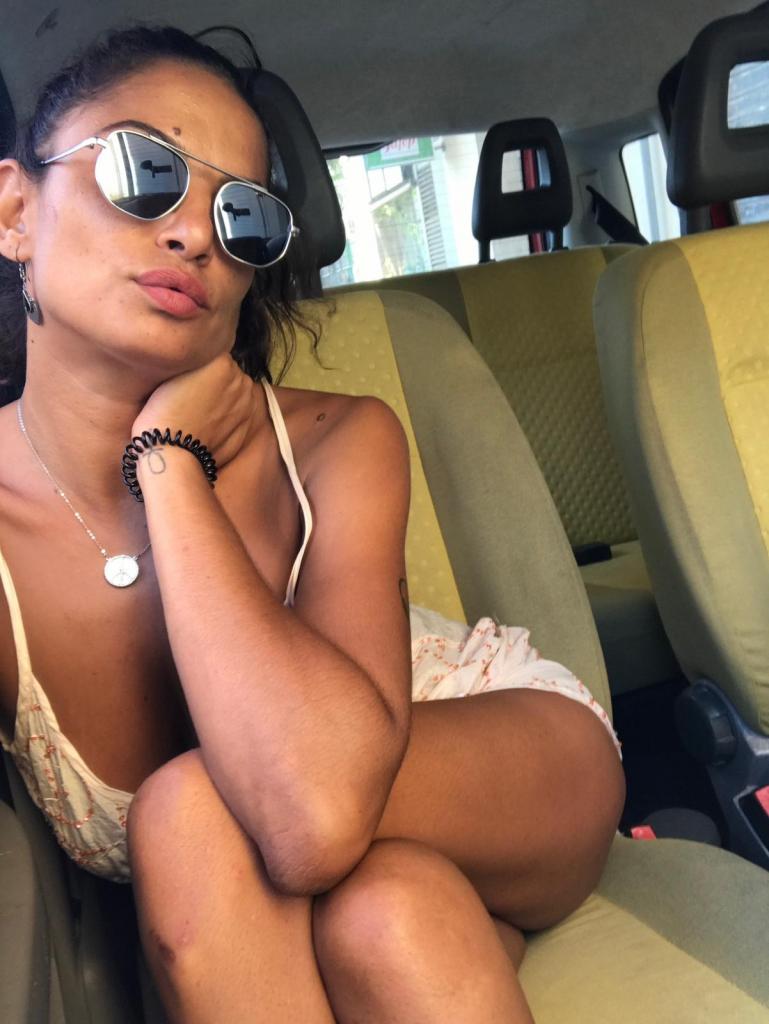 Chica busca chico en Ibiza: Chica busca chico