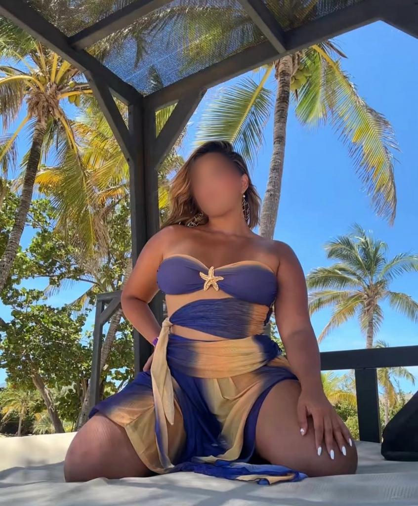 614922079: Chica busca chico en Sevilla