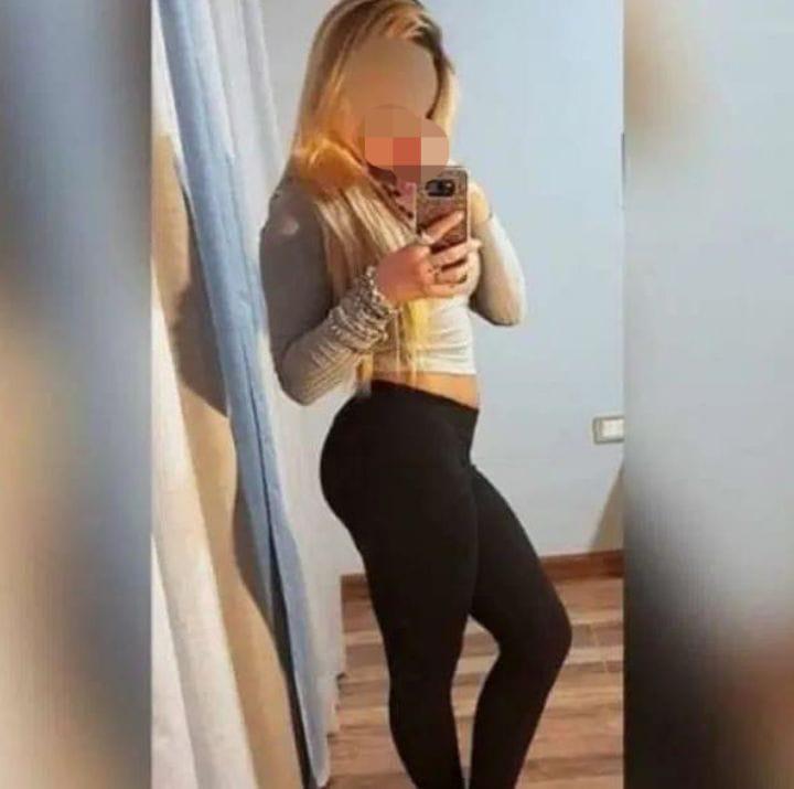684769315: Chica busca chico en La Coruña