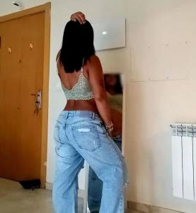 602615362: Chica busca chico en Málaga