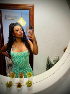 614795946: Transexual en Zaragoza