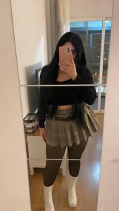 645686544: Chica busca chico en Málaga