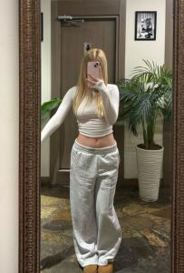 604873094: Chica busca chico en Granada