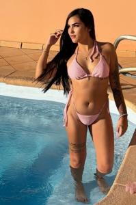 613758156: Chica busca chico en Tarragona