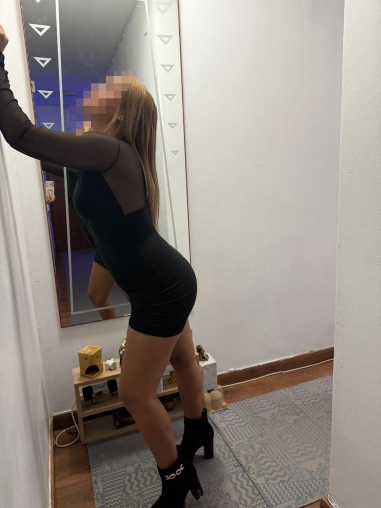 603123512: Chica busca chico en Pontevedra