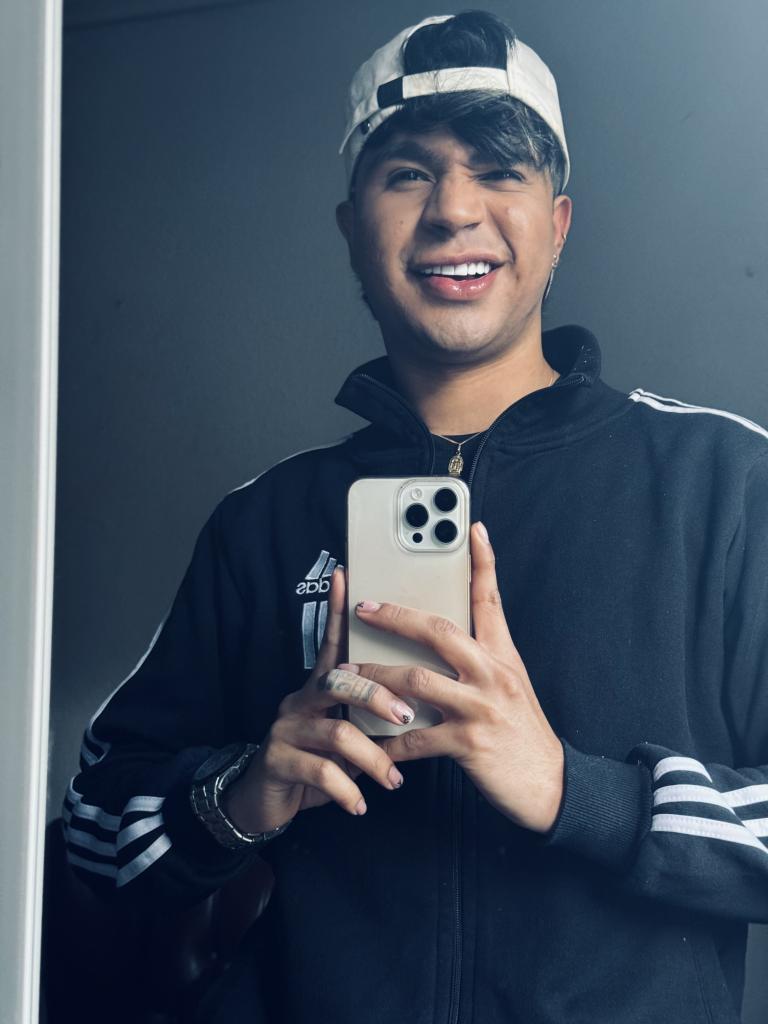 Chico busca chica en Mallorca: 