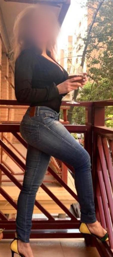 611339835: Transexual en Valencia