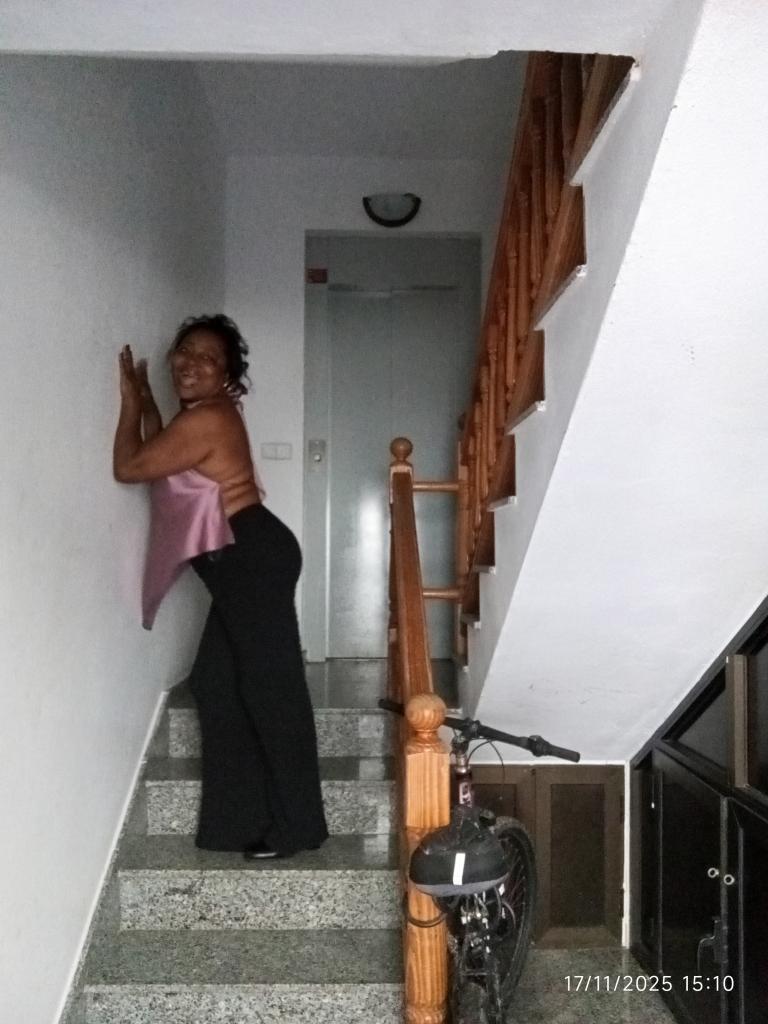 Chica busca chico en Sevilla: 