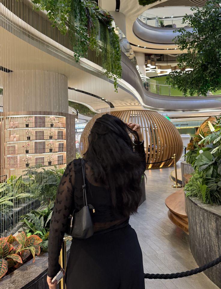 Chica busca chico en Cádiz: 