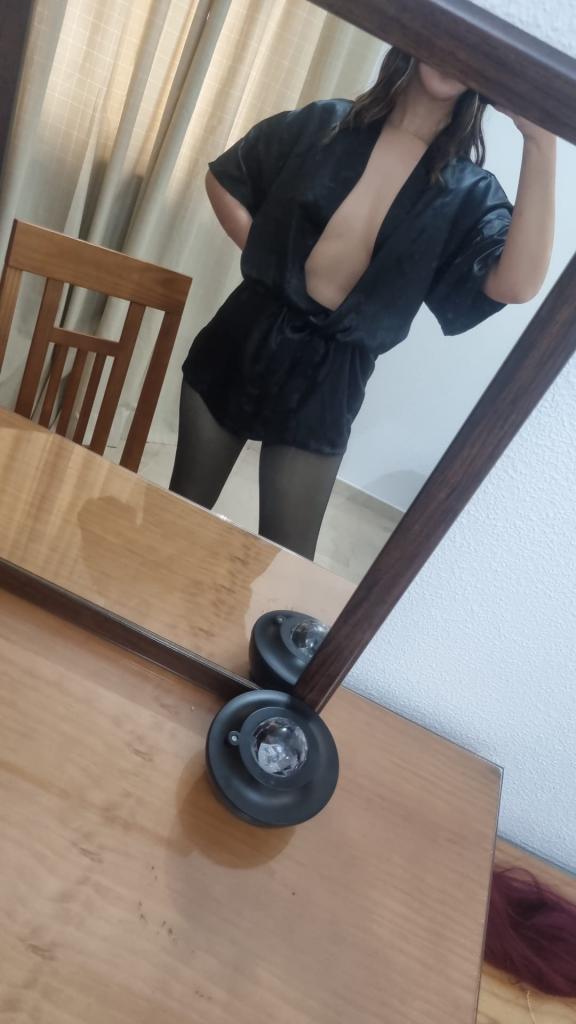 Chica busca chico en Granada: 
