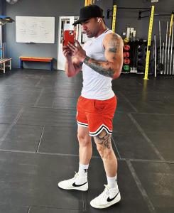 Chico busca chica en Madrid: 