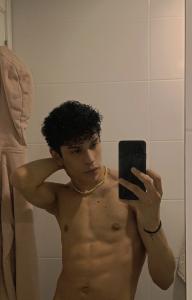 Chico busca chica en Murcia: 