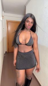 Chica busca chico en Almería: 