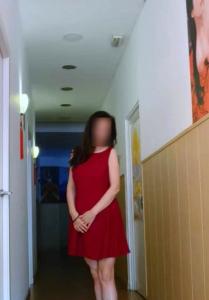 654746818: Chica busca chico en Barcelona
