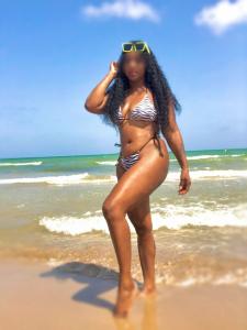 632680848: Chica busca chico en Gerona