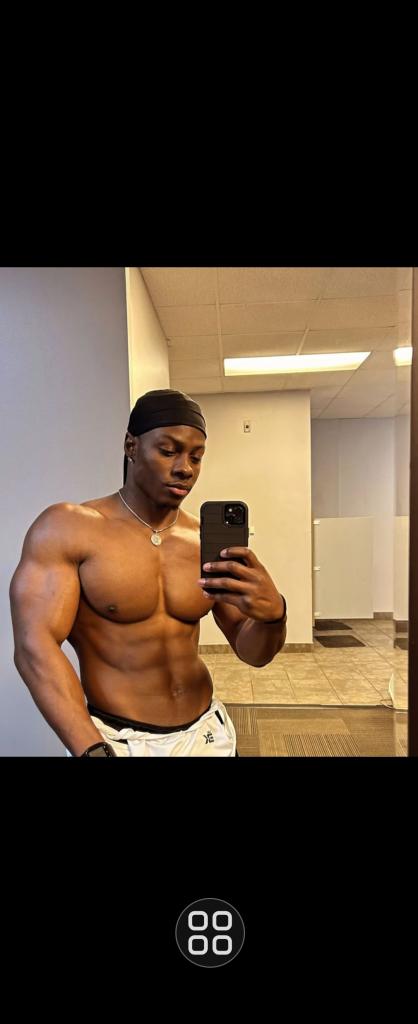 Chico busca chica en Las Palmas: 