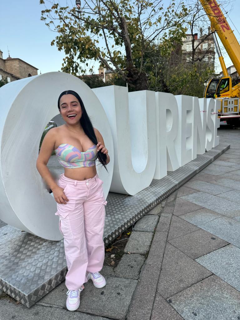 Chica busca chico en Orense: 