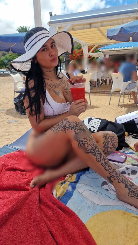 Chica busca chico en Tenerife: 