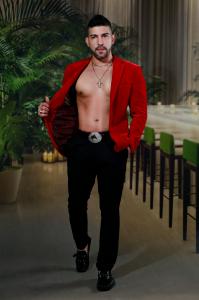 722170498: Chico busca chica en Barcelona