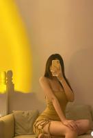 667372209: Chica busca chico en Barcelona