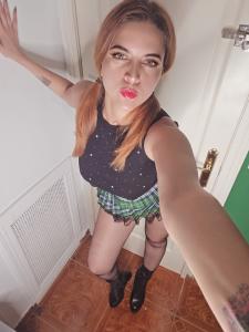 615601935: Chica busca chico en Málaga