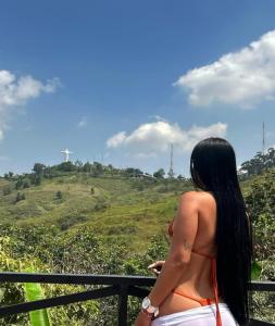 677488066: Chica busca chico en Jaén