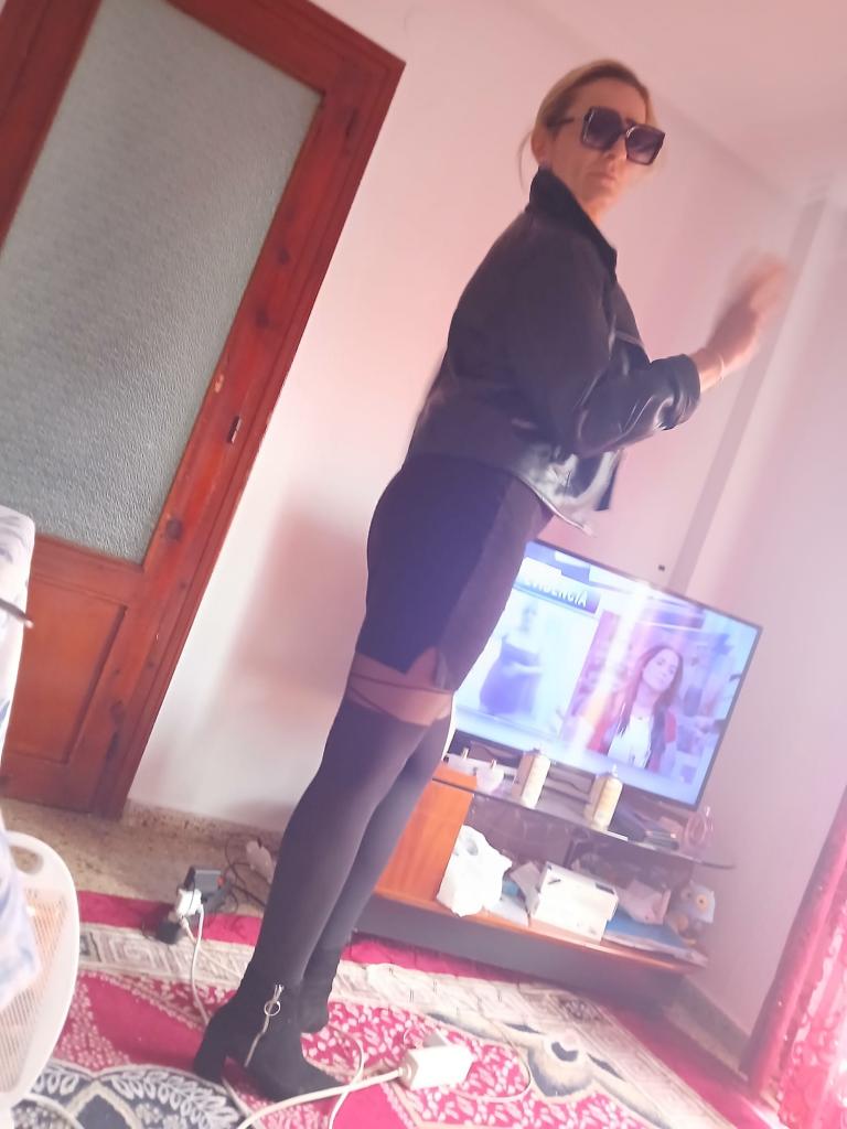 624977328: Chica busca chico en Valencia