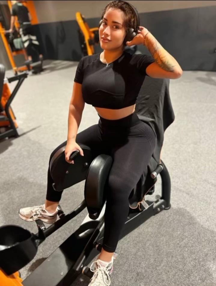 Chica busca chico en Sevilla: Chica busca chico