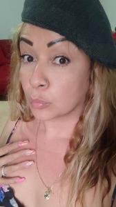 641327868: Transexual en Pontevedra