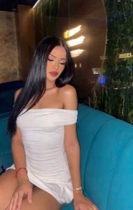 Chica busca chico en Sevilla: 