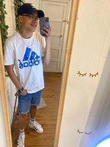 Chica busca chico en Madrid: 