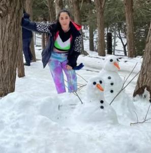 Chica busca chico en Cádiz: 