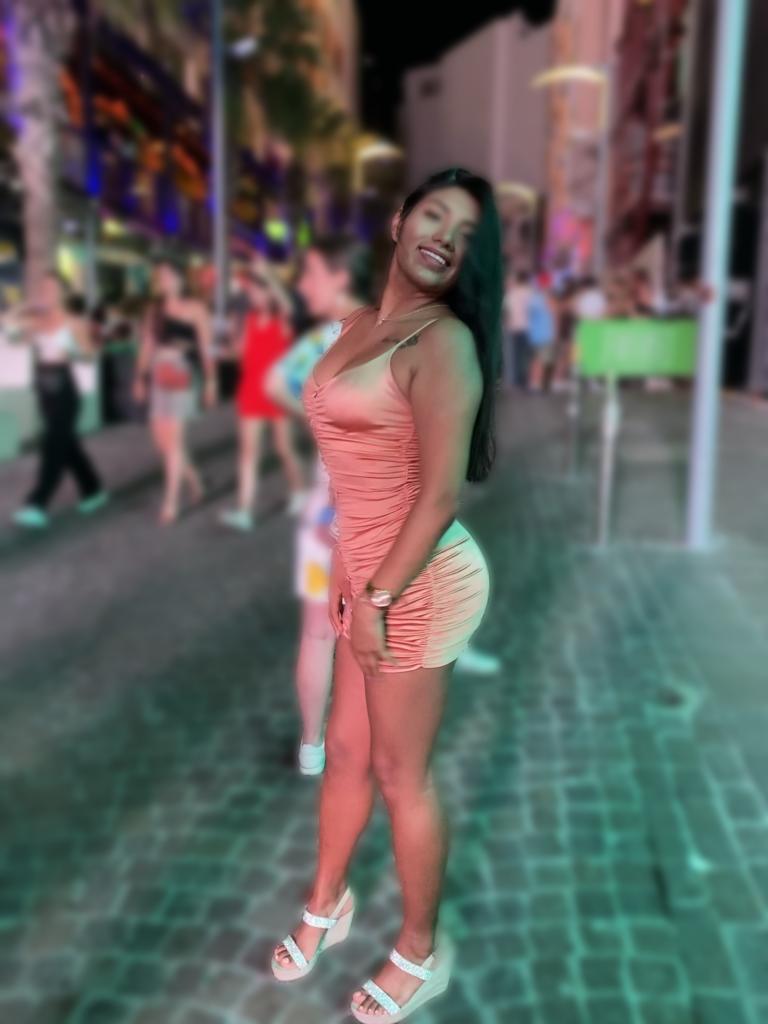 667674177: Chica busca chico en Asturias