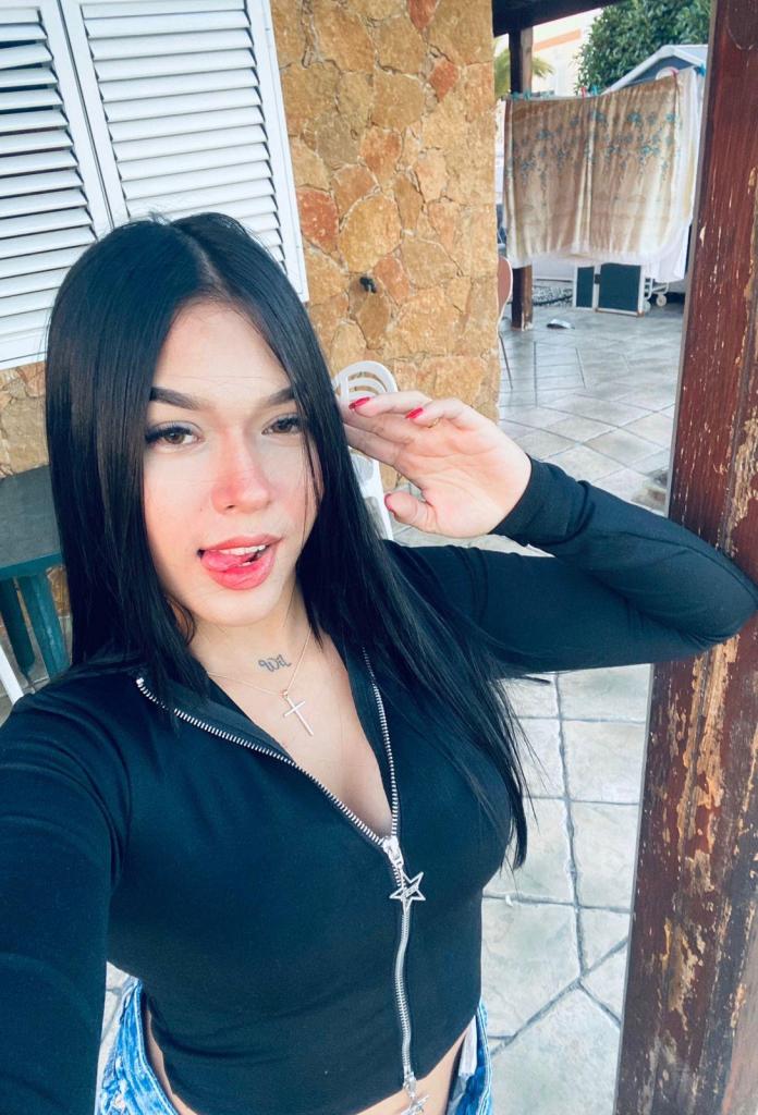 603932098: Chica busca chico en Madrid