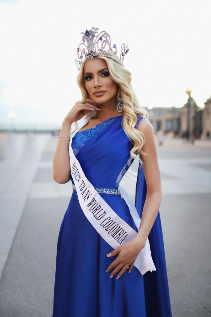 666478930: Travesti en Ibiza