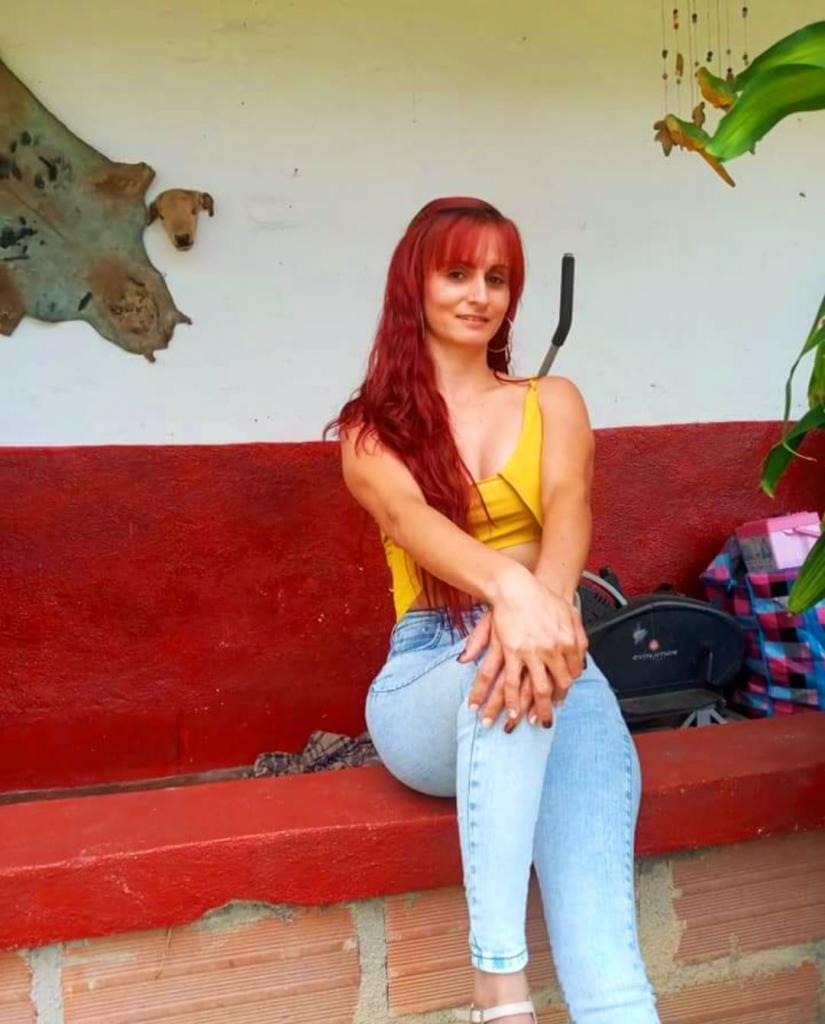 612407905: Chica busca chico en Alicante