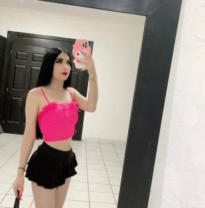 642988609: Chica busca chico en Málaga