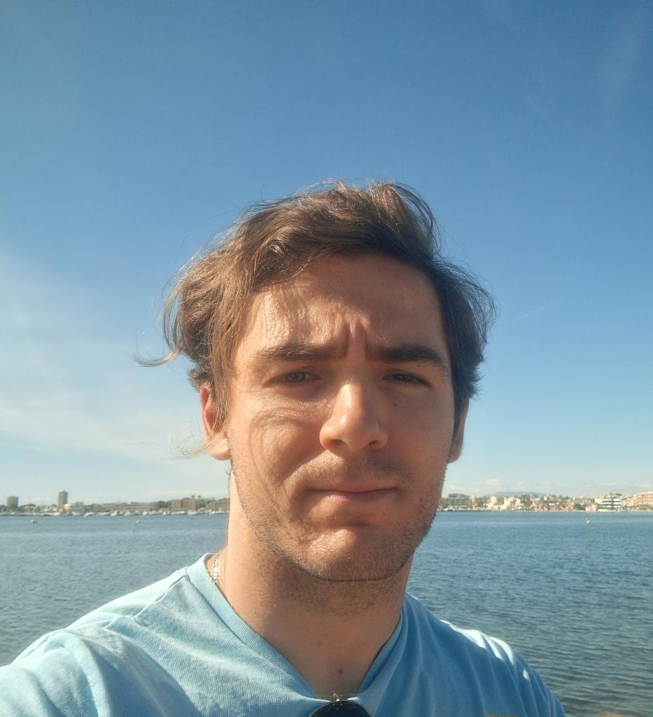 Chico busca chica en Murcia: 