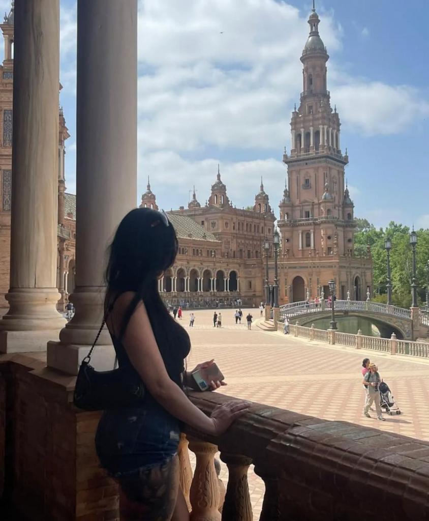 614213988: Chica busca chico en Granada