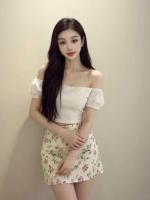 631643981: Chica busca chico en Barcelona