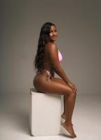 604171891: Chica busca chico en Valencia